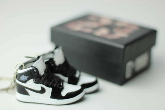 AJ 1 High 85 - "Black White"