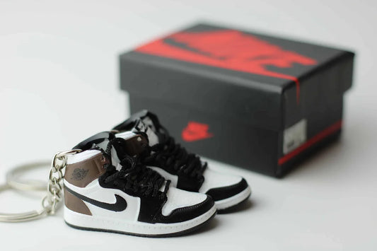 AJ 1 - "Dark Mocha"