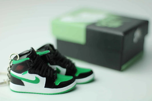 AJ 1 - "Black and Lucky Green"